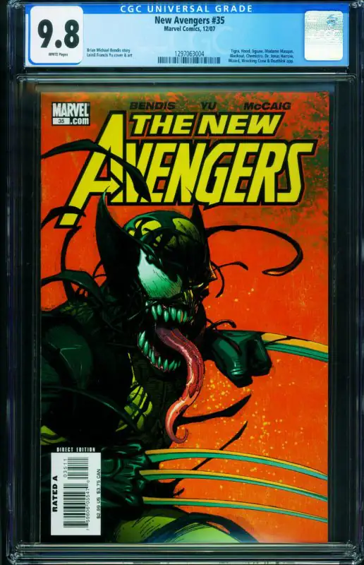 New Avengers #35 (Marvel Comics, 2007), CGC 9.8 graded comic book, Universal Blue label — front cover in its holder