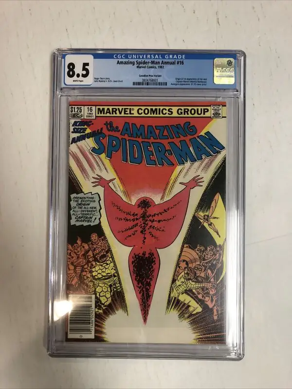 Spider-Man Annual #16 (Marvel Comics, 1982), CGC 8.5 graded comic book, Universal Blue label — front cover in its holder